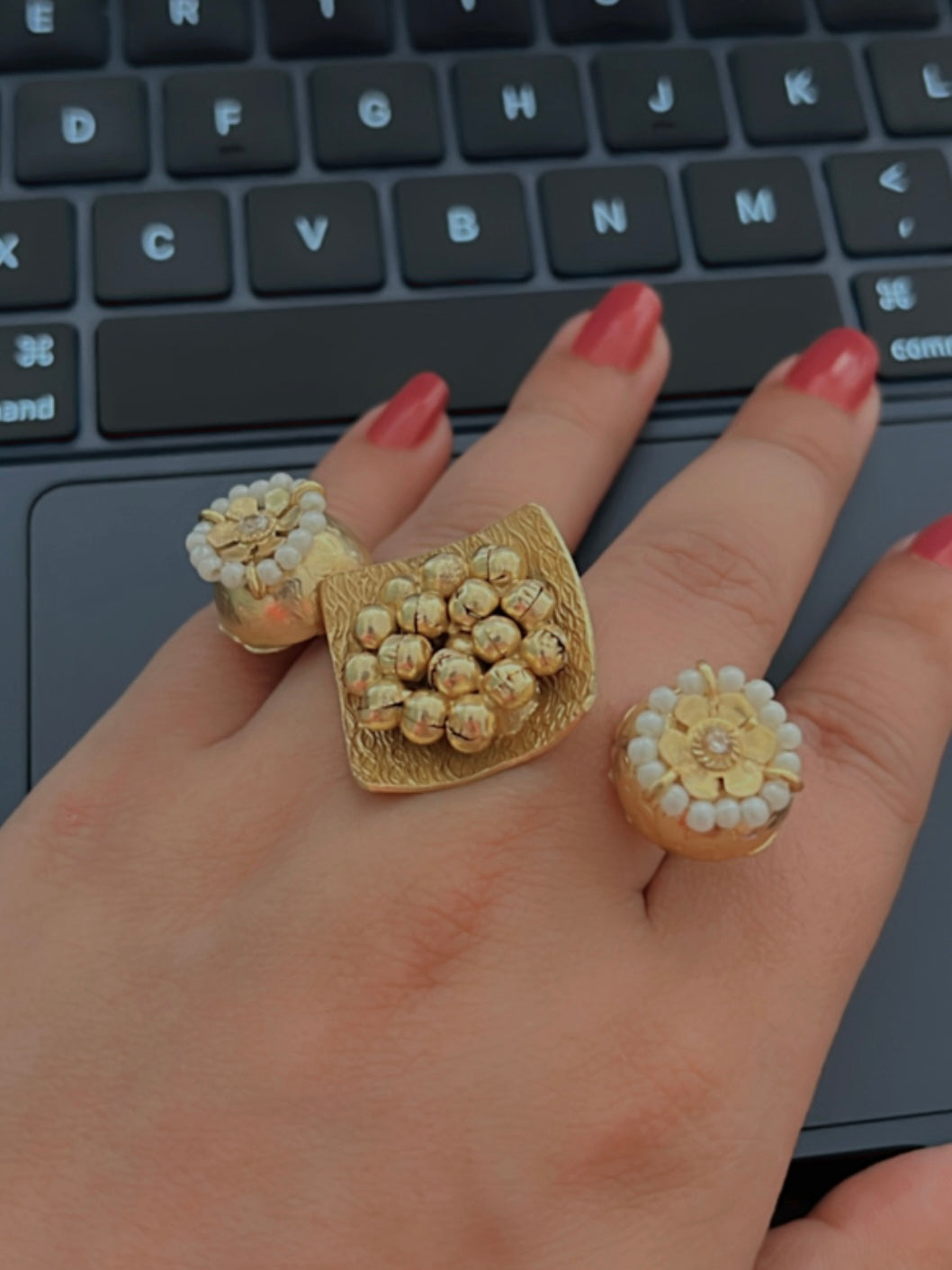 Niharika Double Finger Ring DB-GP15001Z2