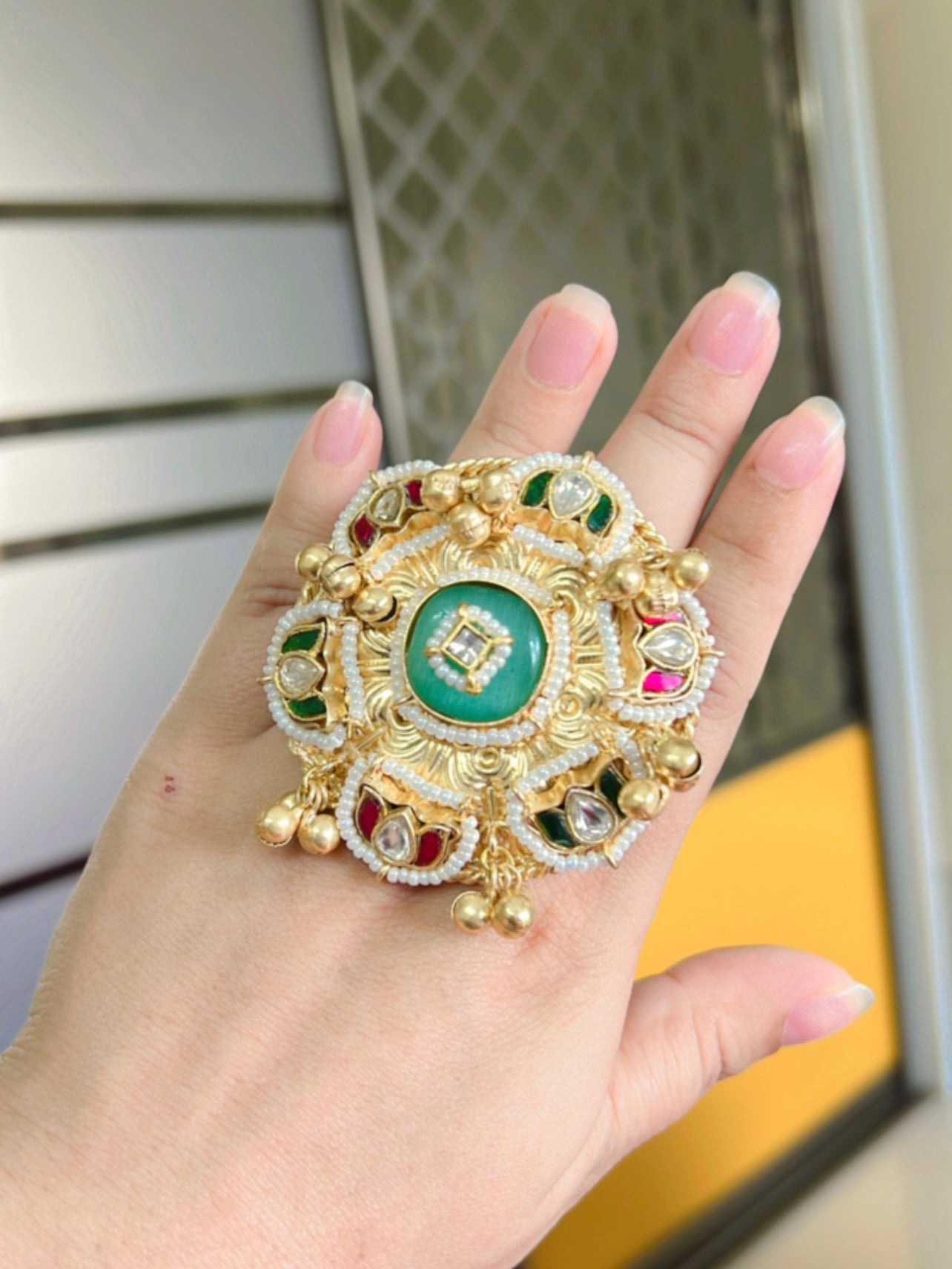 Tarini Kundan Statement Ring DB-GP113601Z2