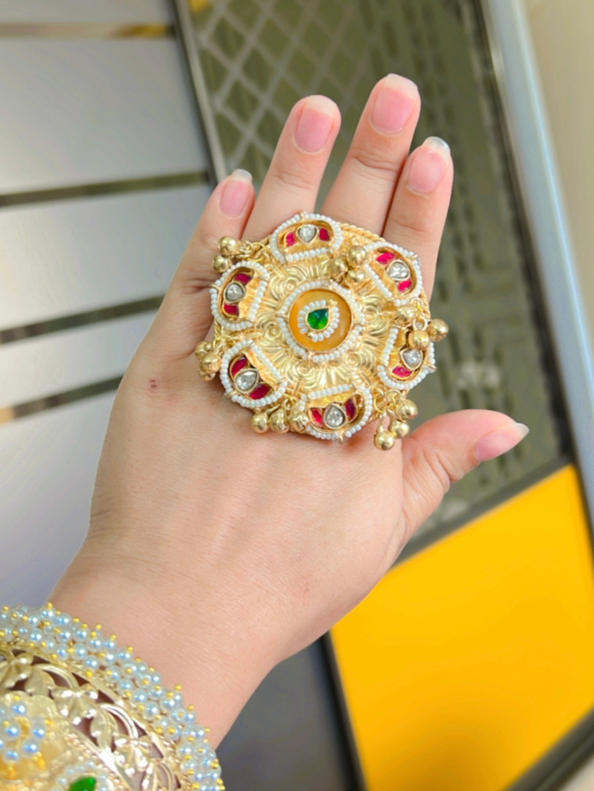 Tarini Kundan Statement Ring DB-GP113601Z2