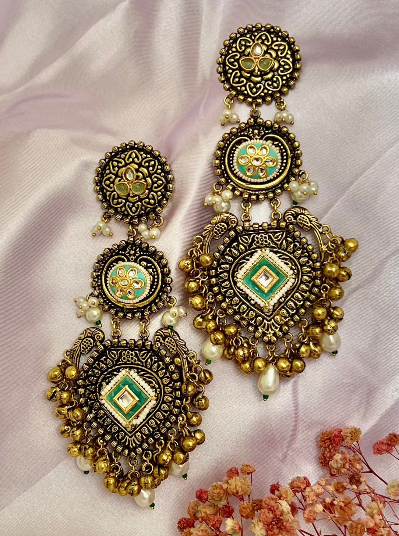 Nargis Statement Dangler Earring DB-GP117200Z2