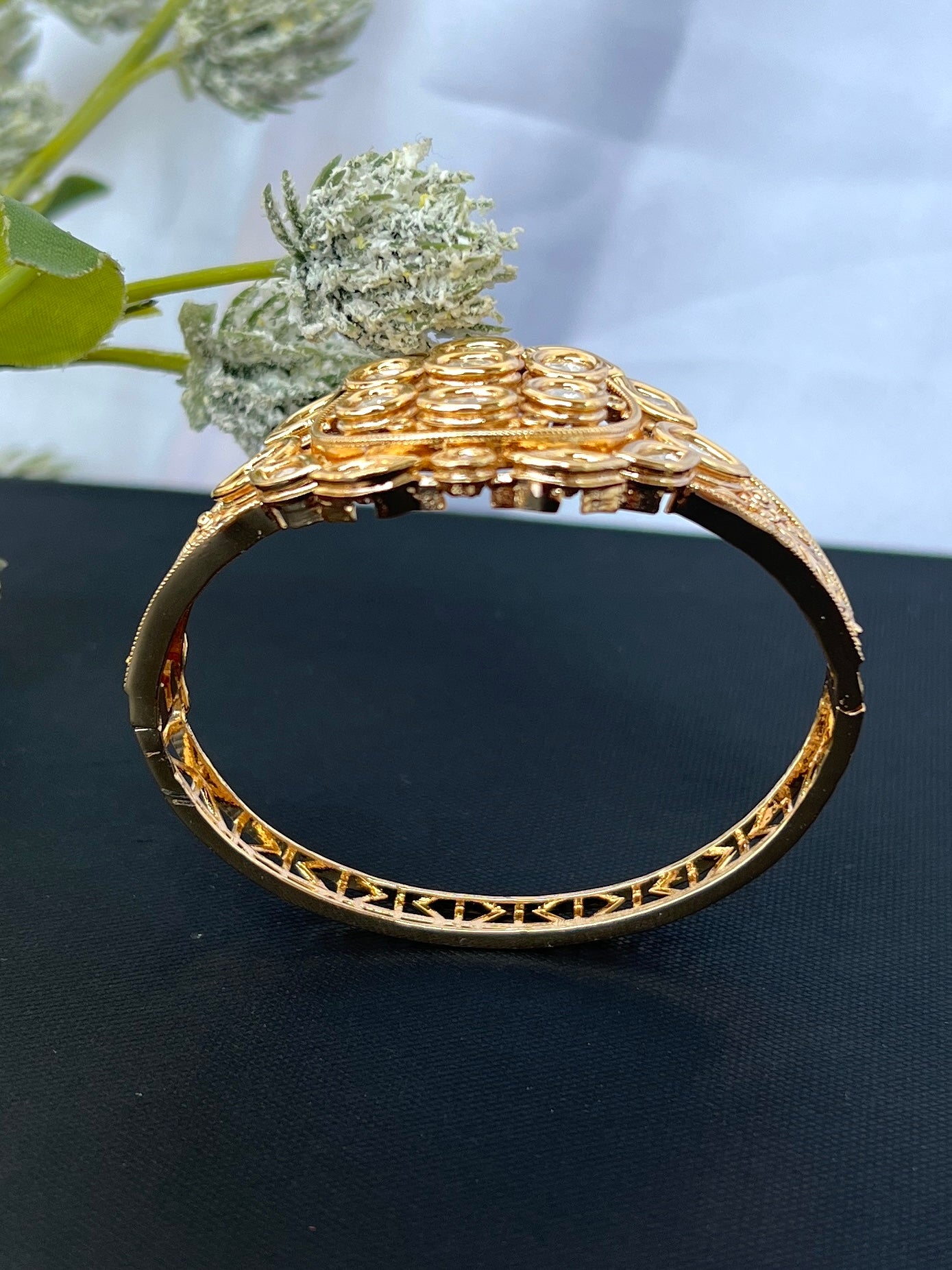 Gold Plated Kundan Openable Kada/ Bracelet DB-GP11400Z2