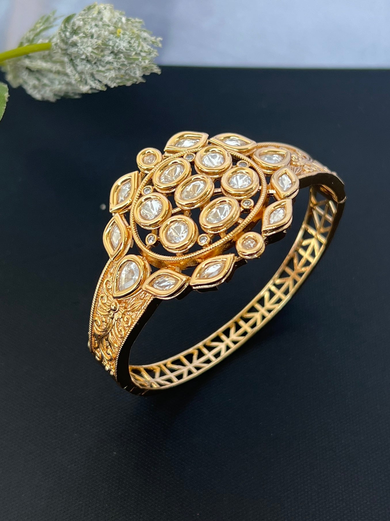 Gold Plated Kundan Openable Kada/ Bracelet DB-GP11400Z2