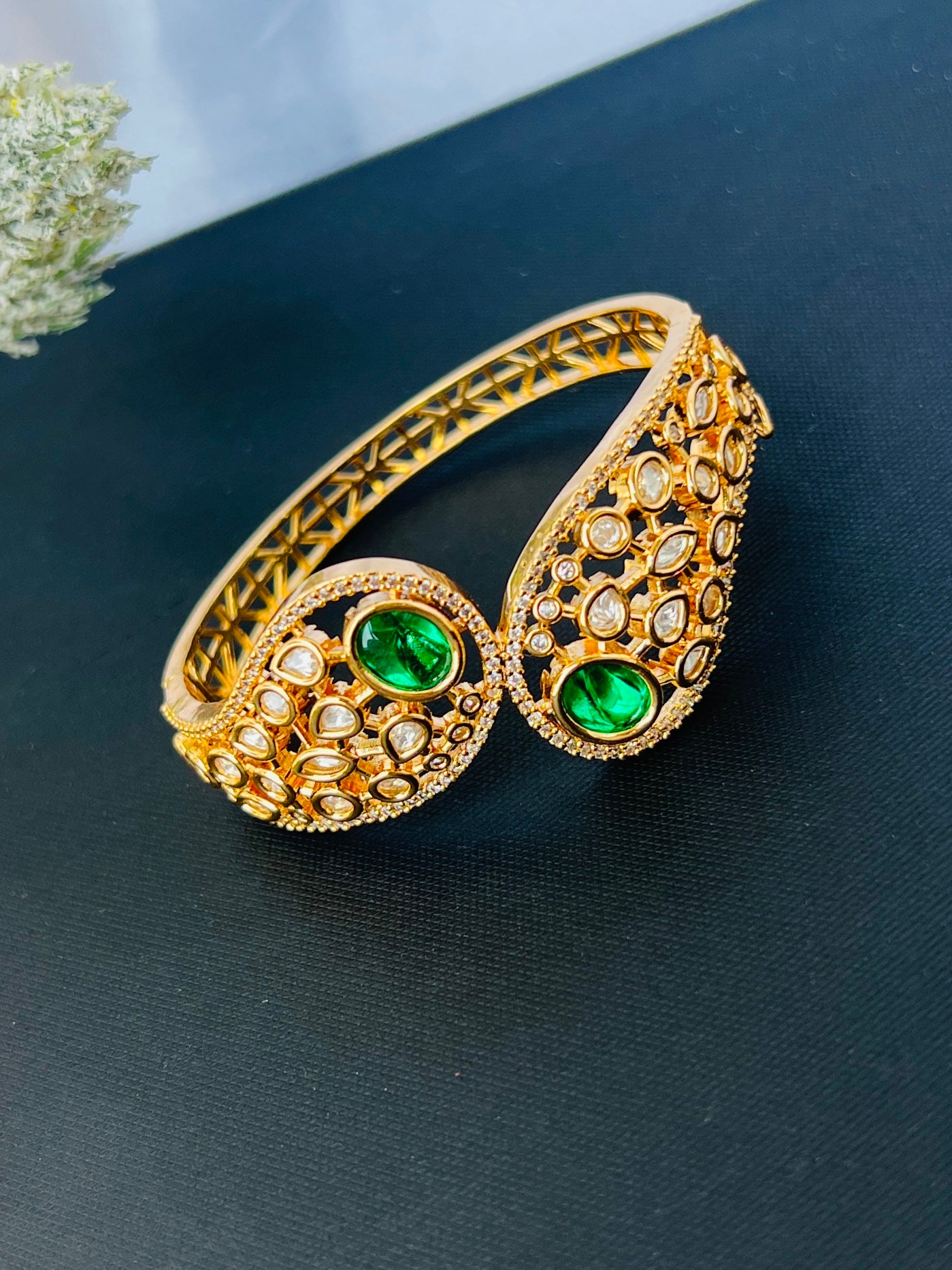 Gold Plated Kundan Openable Kada/ Bracelet DB-GP11100Z2