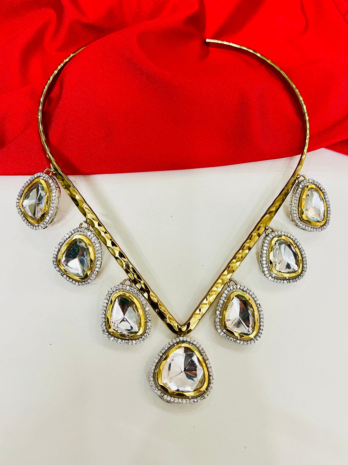 Uncut Polki Studded Golden Hasli Necklace Set DB-GP124000z2