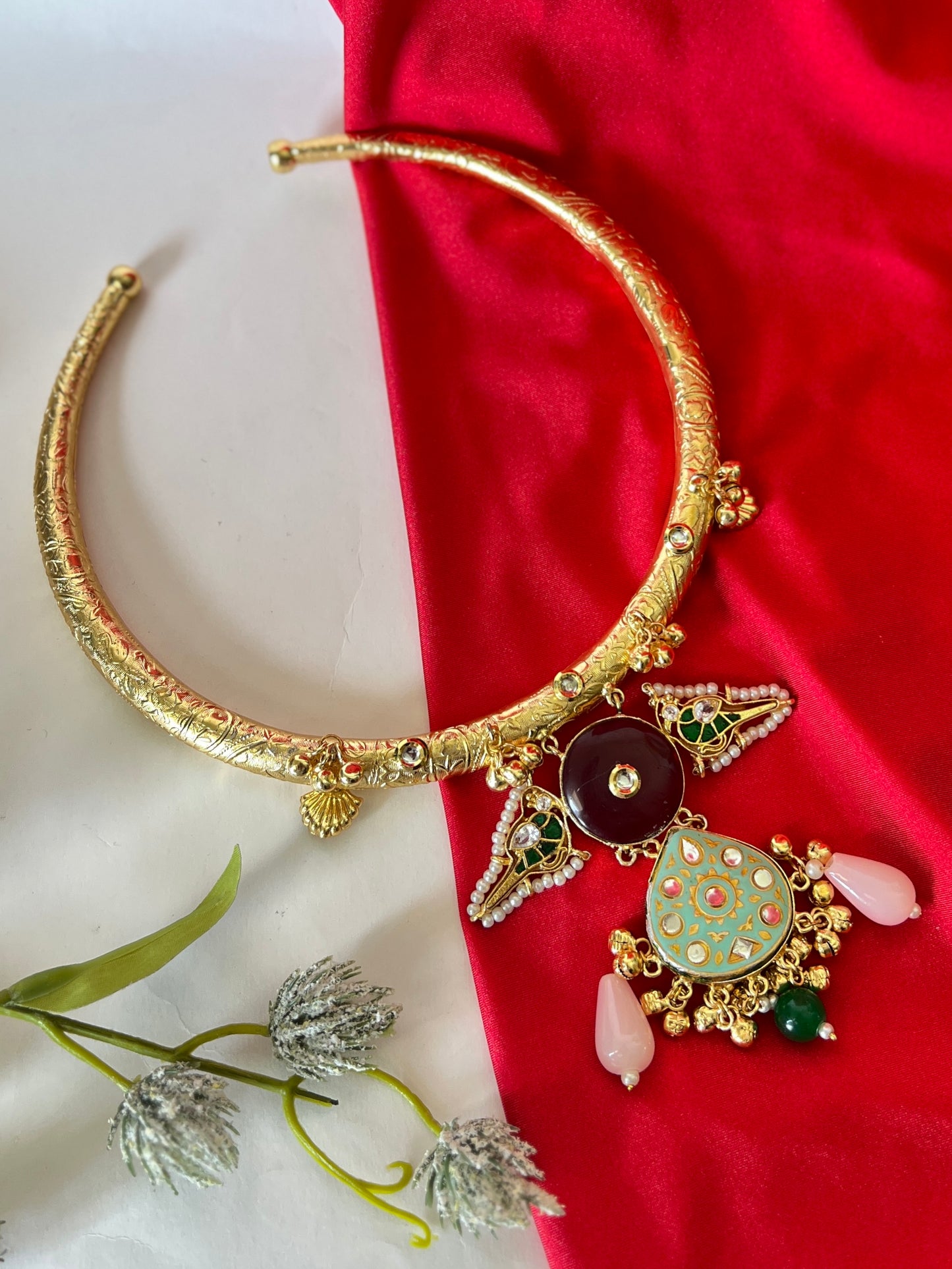 RUHANI HANDCRAFTED MEENAKARI HASLI NECKLACE DB-GP12100Z2