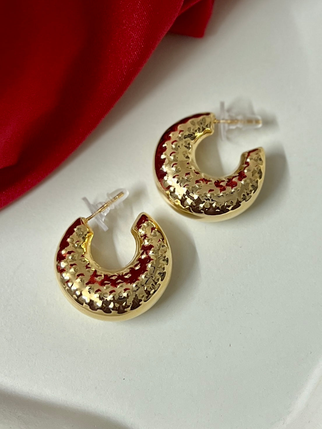 MORDEN MUSE HOOPS-18KT GOLD PLATED DB-GP900ZR