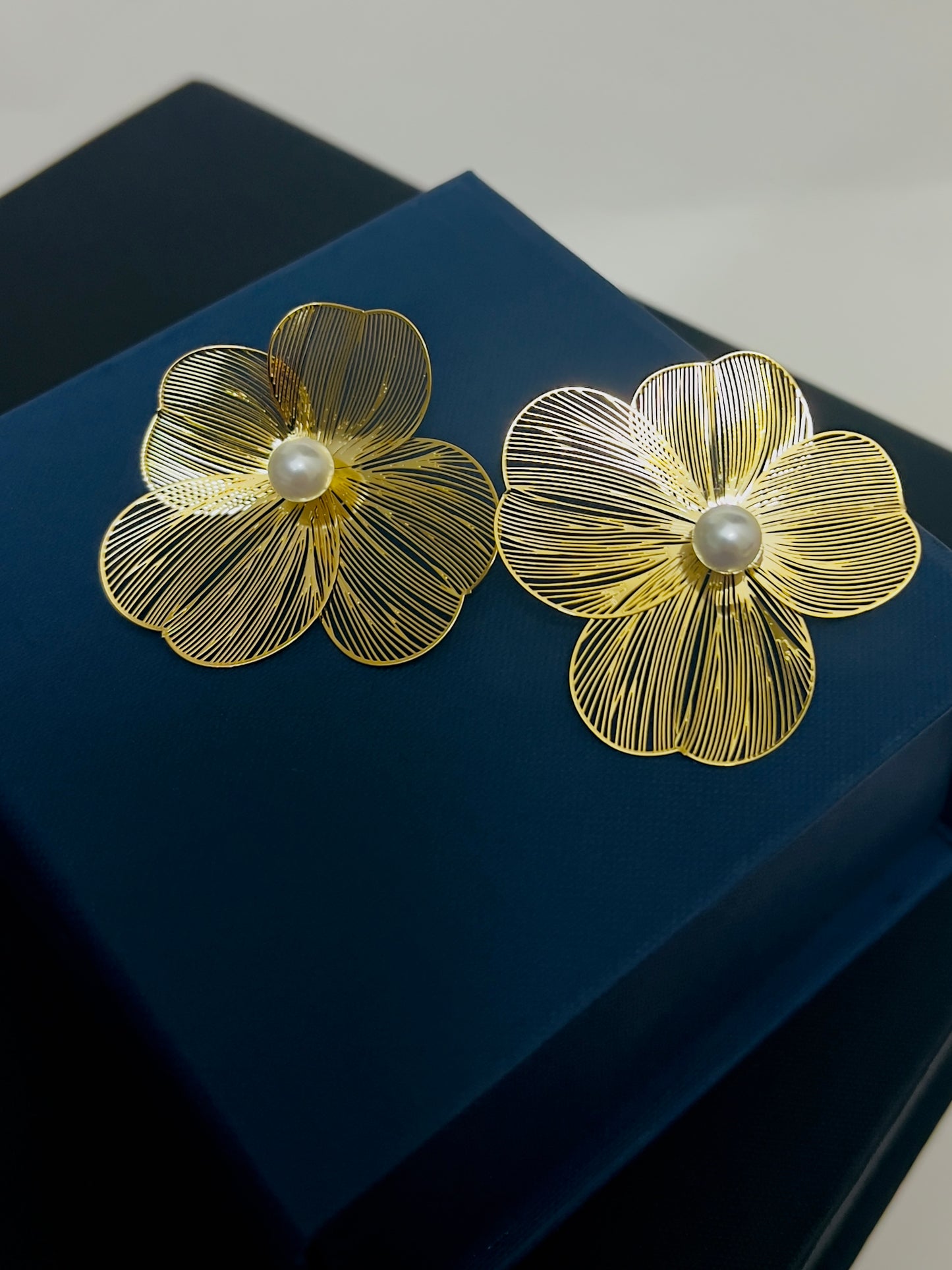 TWO IN ONE STATEMENT STUDS DB-GP600Z2