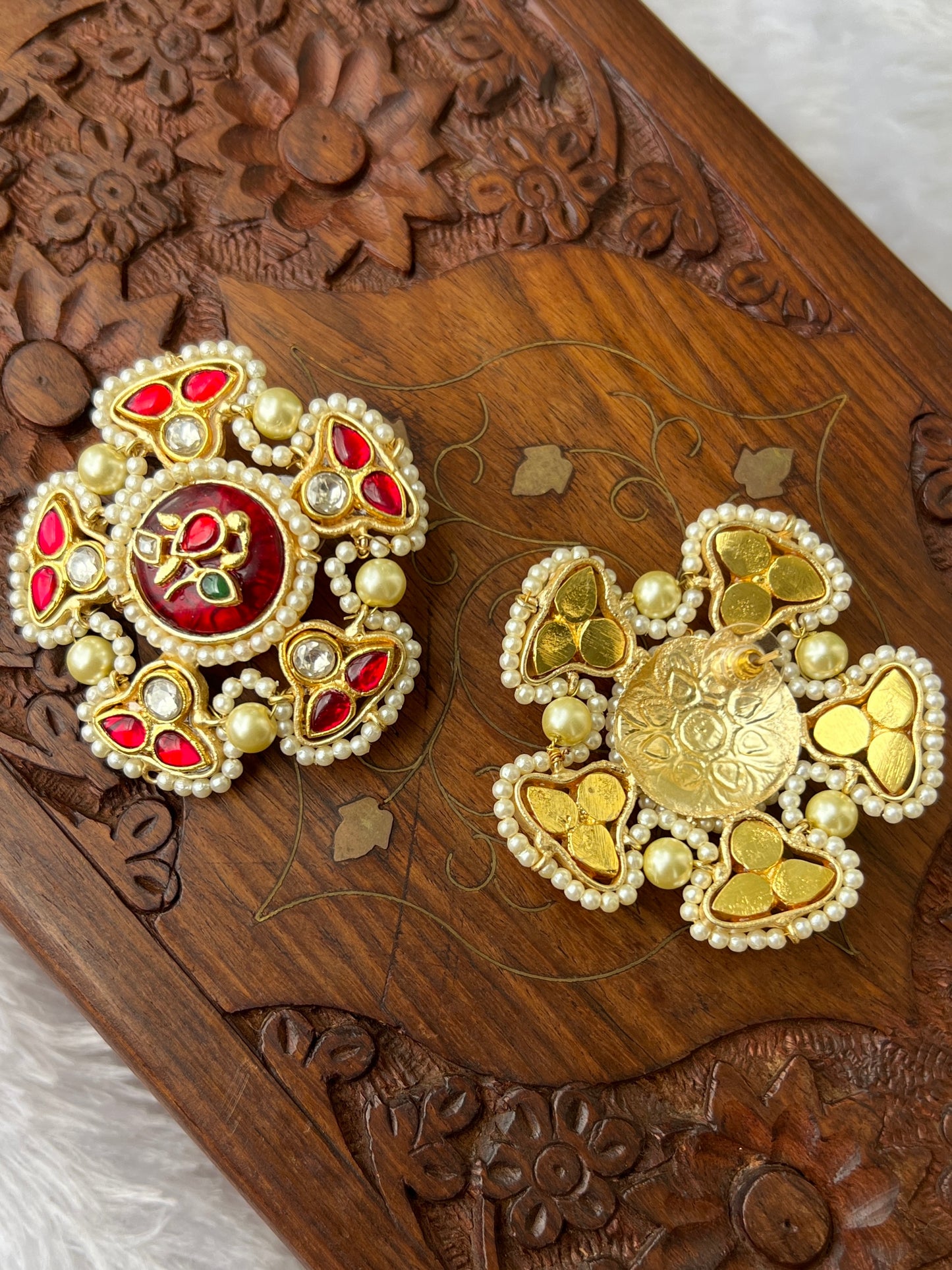 Savya Pachi Kundan Big Stud Earrings DB-GP24002Z2
