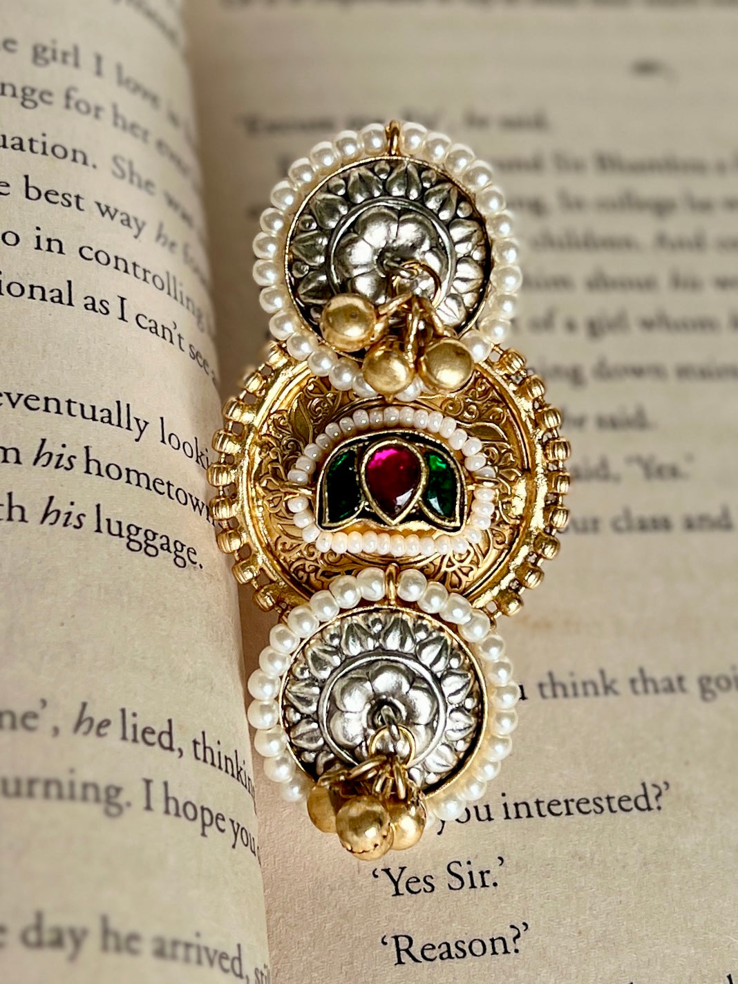 Lavani Kundan Golden Ring DB-GP1700Z2