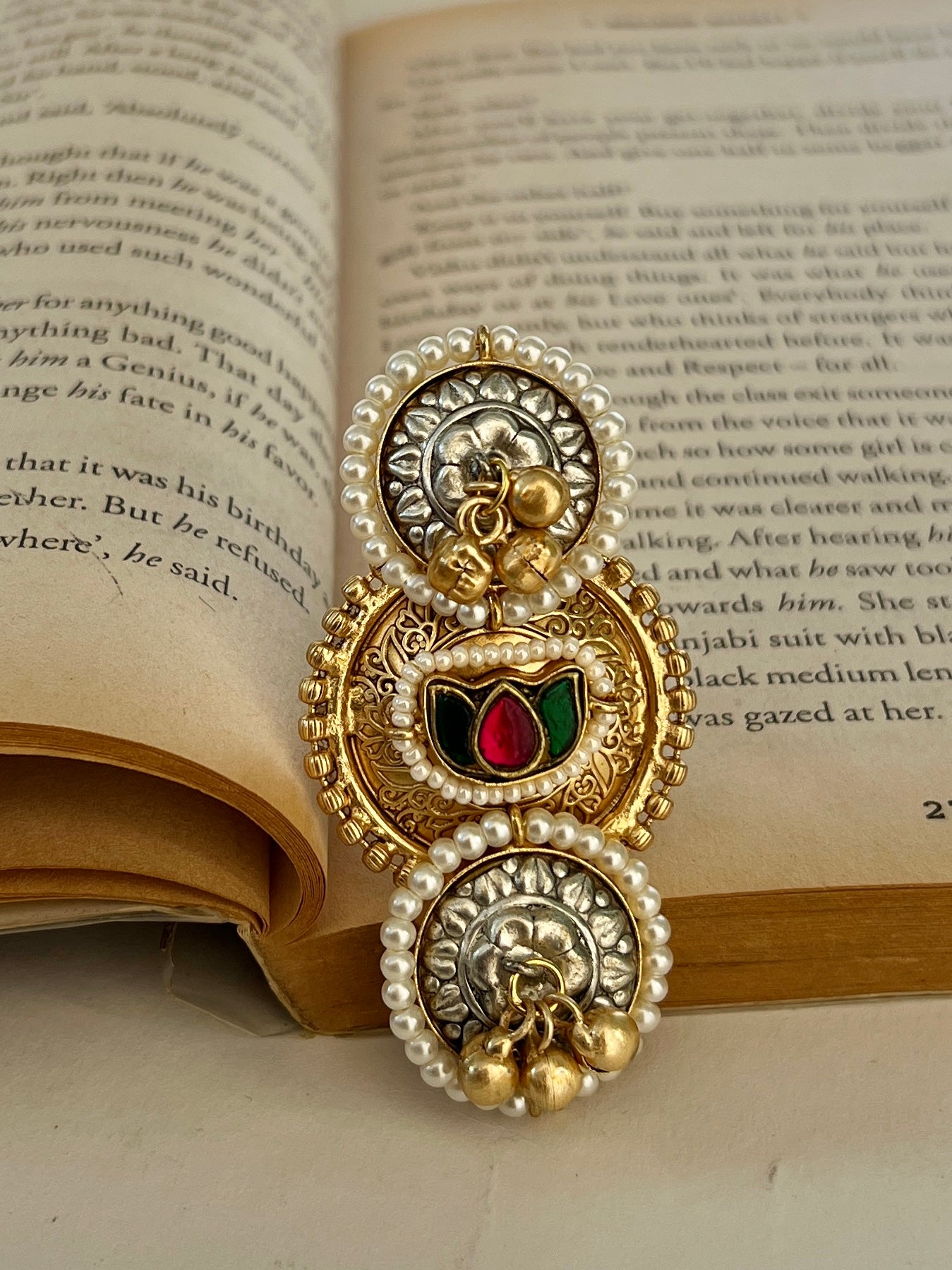 Lavani Kundan Golden Ring DB-GP1700Z2