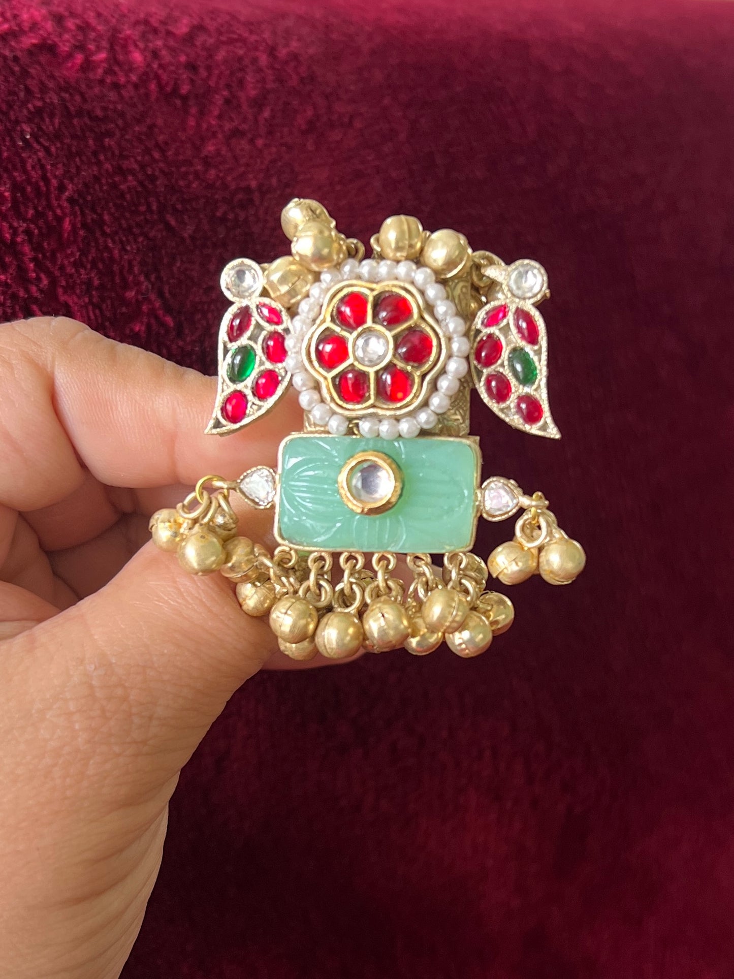 Anika pachi Kundan Ring DB-GP11430Z2