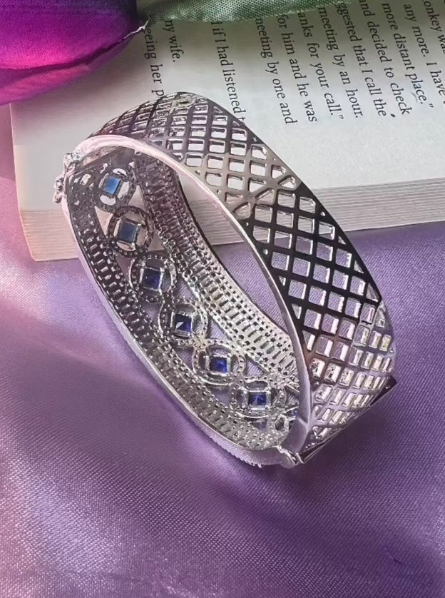American Diamond Bracelet (White & Blue AD) DB-AD11607Z7