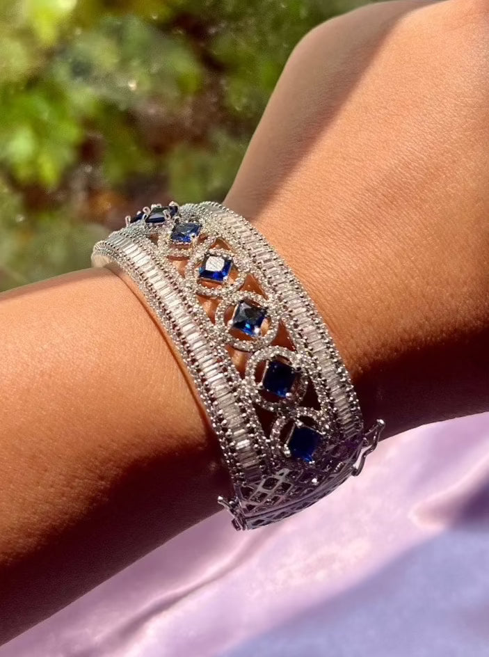 American Diamond Bracelet (White & Blue AD) DB-AD11607Z7