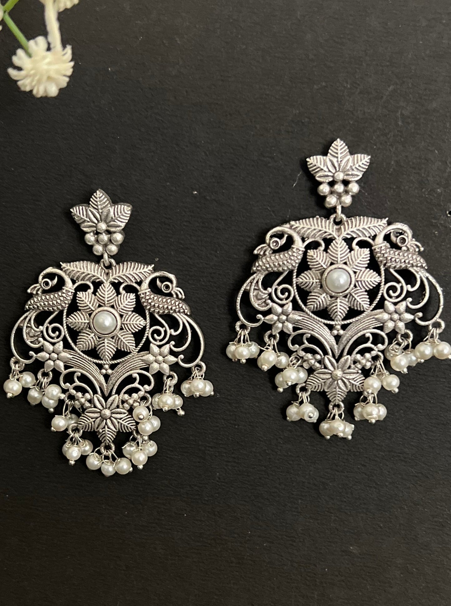 Meru Silver Replica Dangler Earrings DB-SR1371Z6