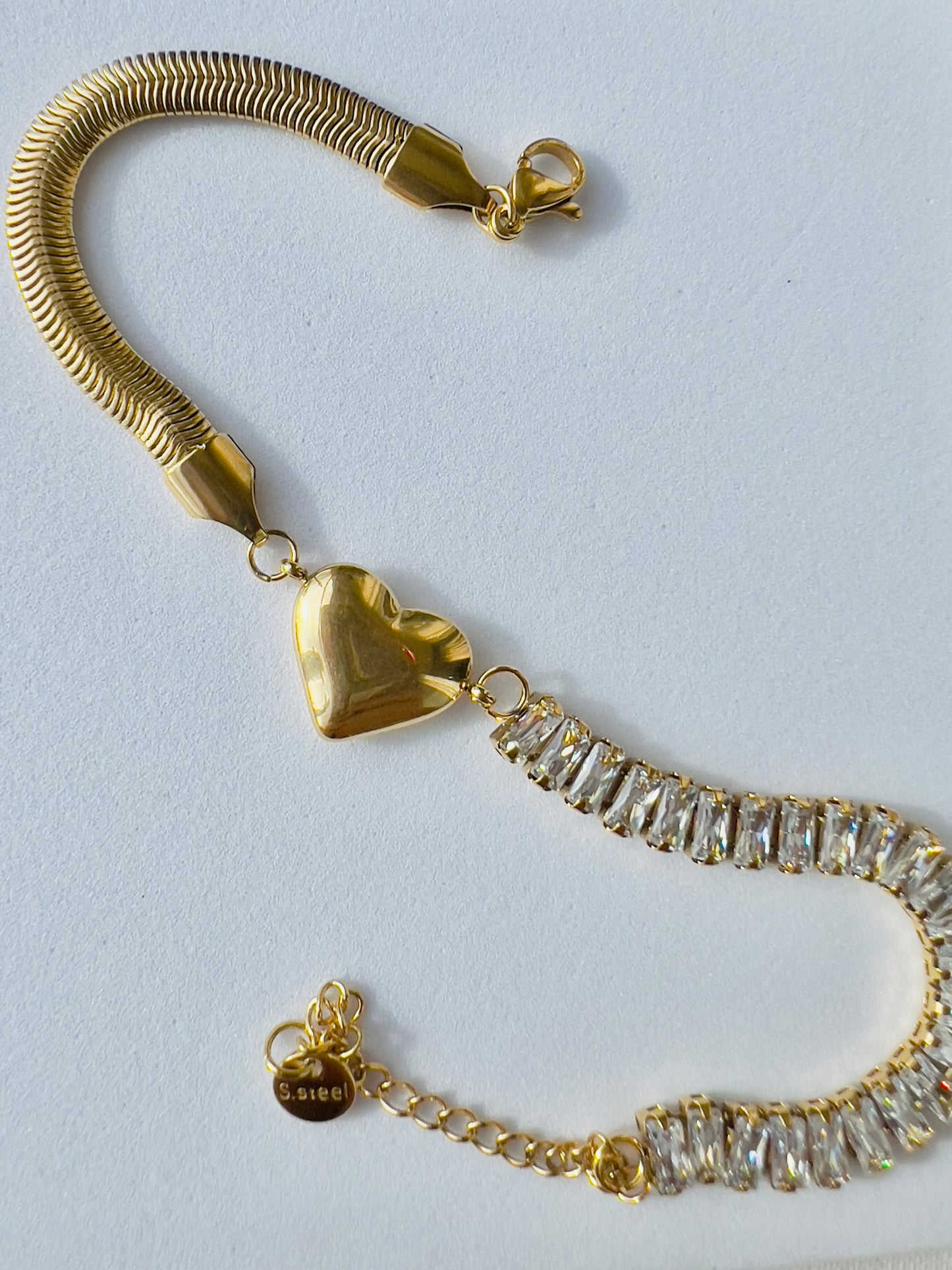 Helly Heart shape Crystal Bracelet