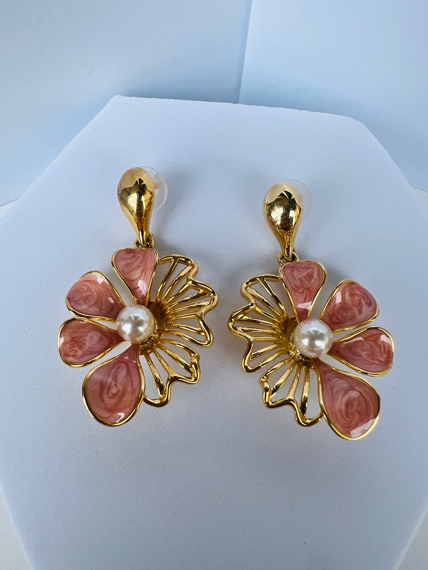 DUAL COLOUR FLOURISH EARRINGS DB-GP800ZR