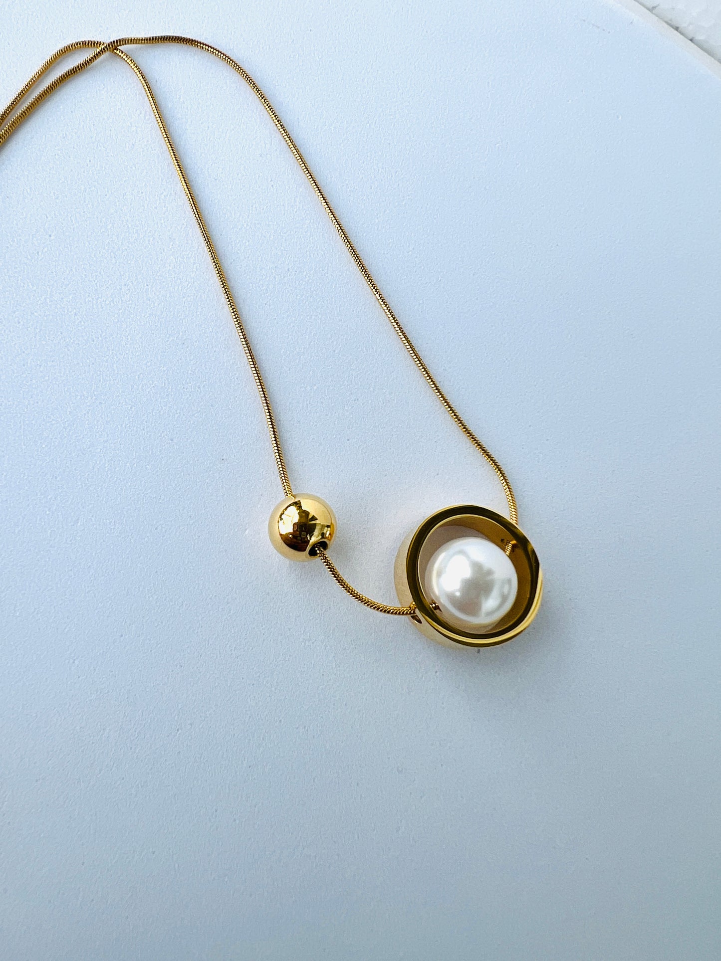 A Pearl In The Hole Necklace