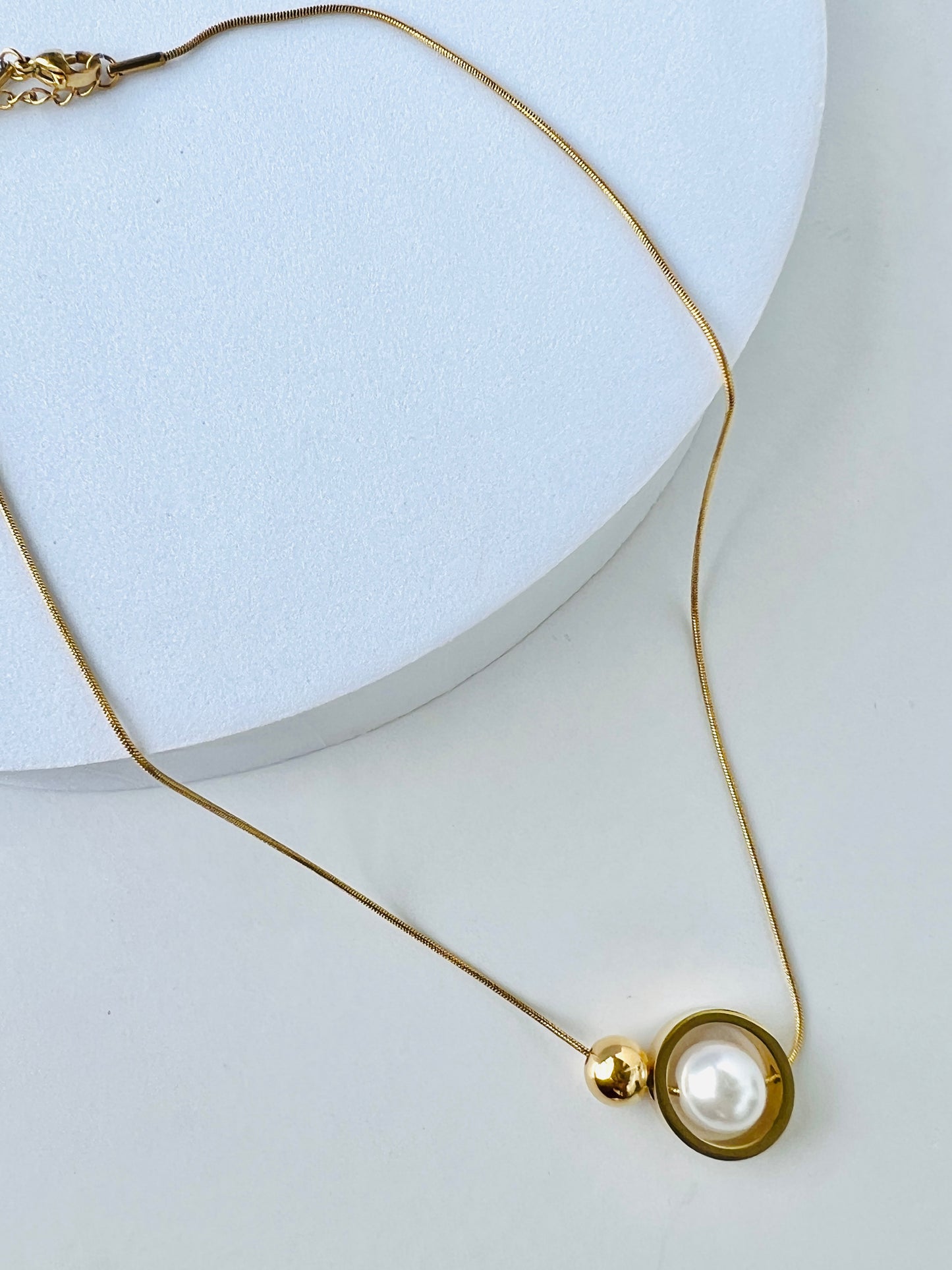 A Pearl In The Hole Necklace