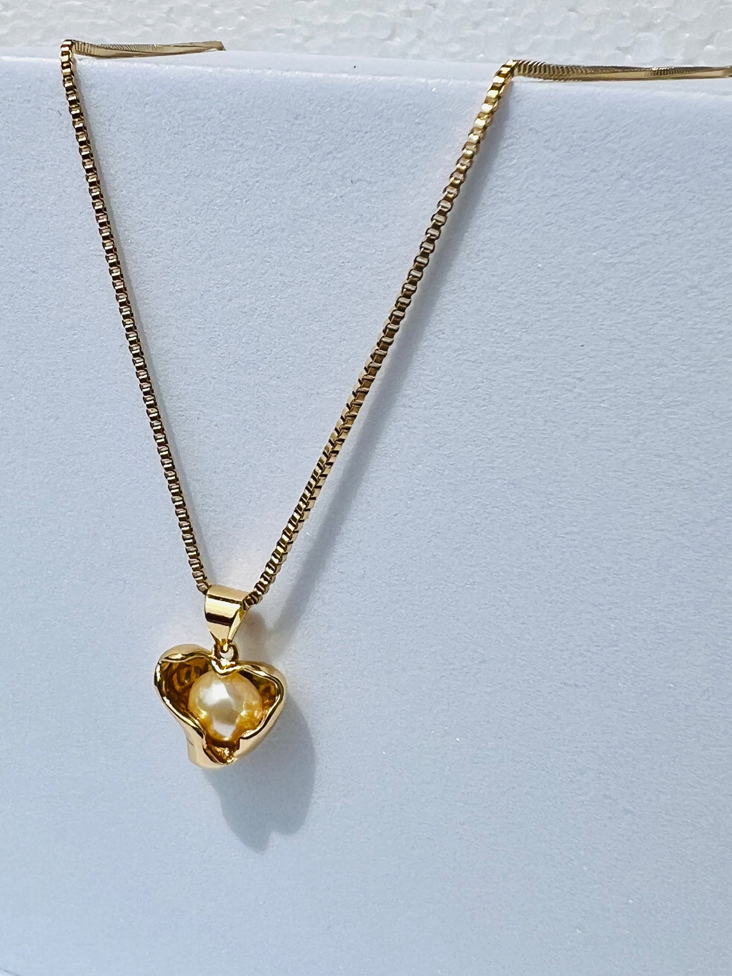 Pearl In Heart Necklace