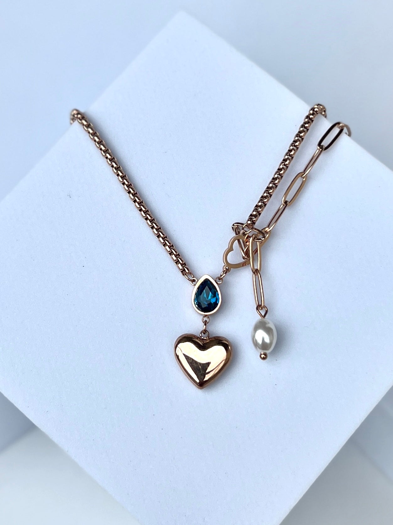 Faha Rose Gold Heart Necklace