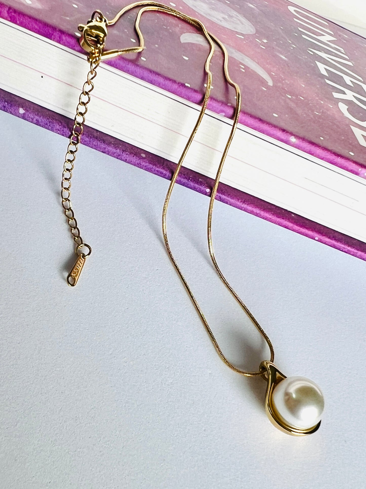 Pearl Pendant Necklace