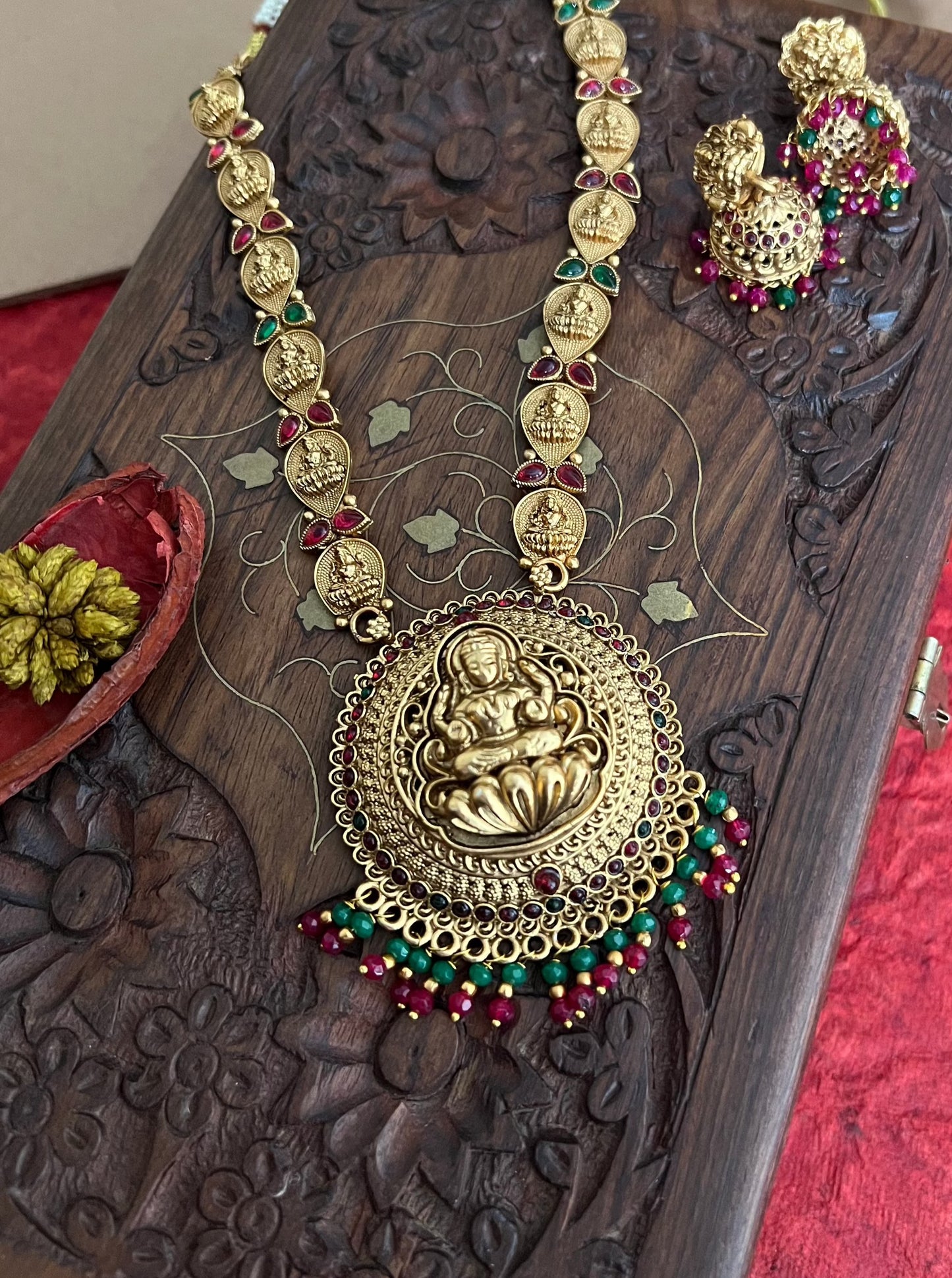 Antique Gold-Plated Studded Temple Jewellery Long Necklace Set DB-GP11750Z8