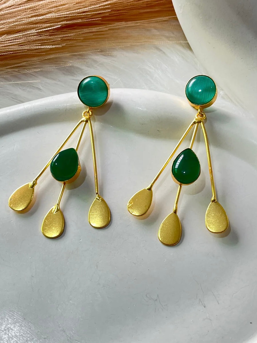 Trendy Teardrop Golden Brass Earrings DB-BR13002Z