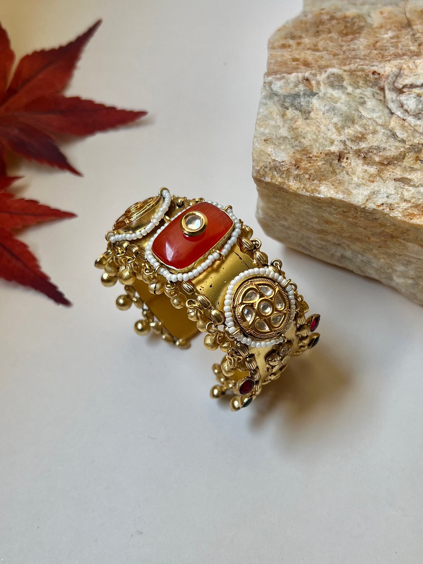Handcrafted Kundan Golden Bracelet/Kada DB-GP11200Z