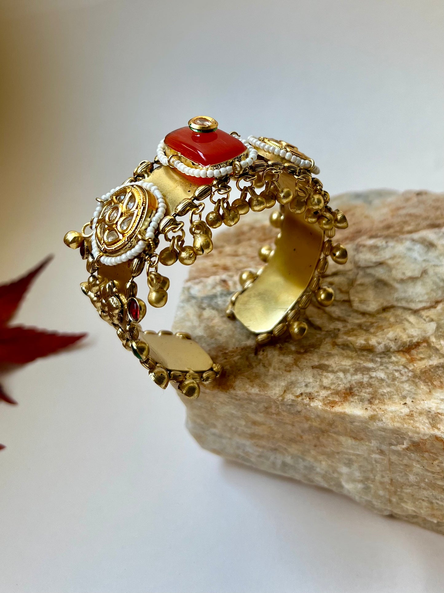 Handcrafted Kundan Golden Bracelet/Kada DB-GP11200Z