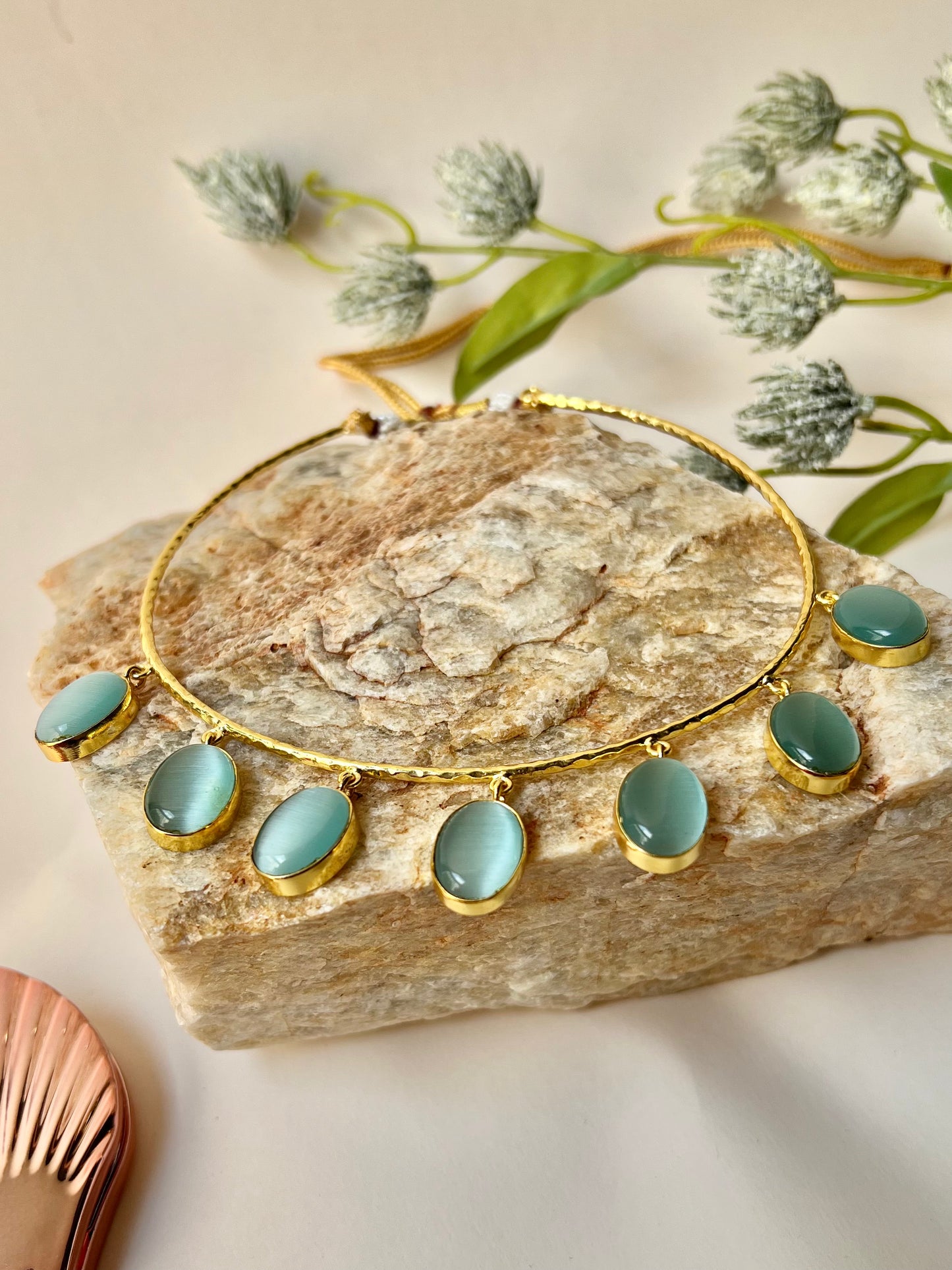 Aashra Hasli Necklace Set DB-GP1750Z2