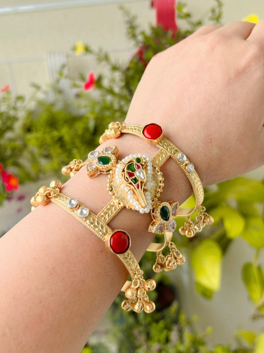 Padmavati Gold Plated Kundan Kada DB-GP12000Z2
