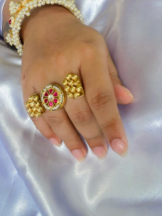 Nandini Kundan Golden Ring DB-GP1600Z2