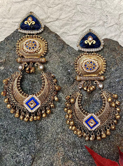 SAKHI OVERSIZED STATEMENT DANGLER EARRINGS DB-DE119000Z2