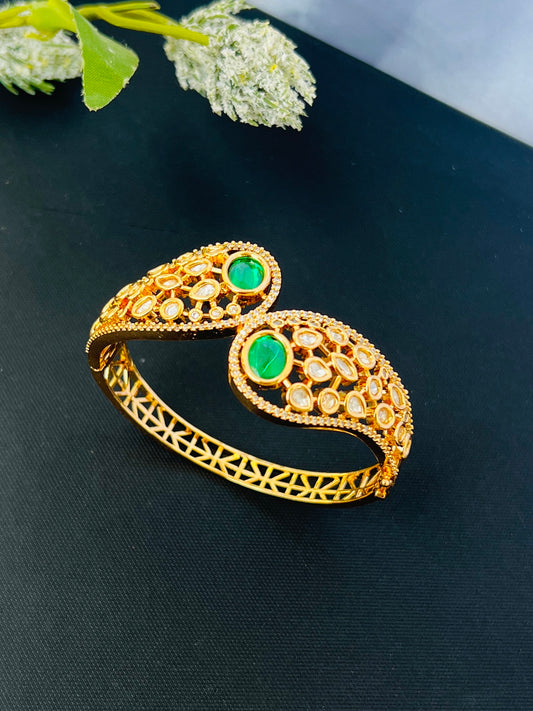 Gold Plated Kundan Openable Kada/ Bracelet DB-GP11100Z2