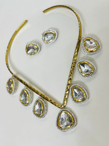 Uncut Polki Studded Golden Hasli Necklace Set DB-GP124000z2
