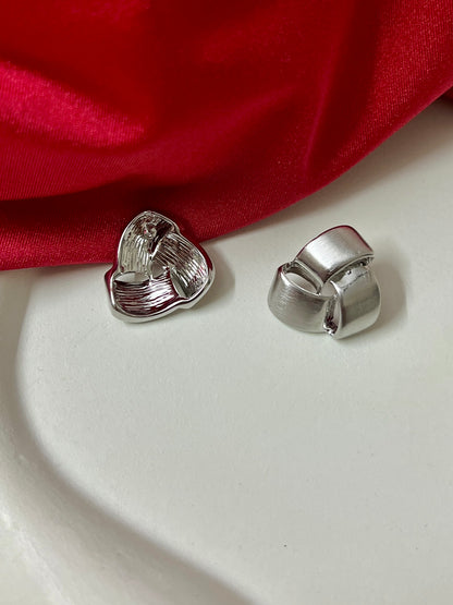 TRIANGLE SILVER STUDS DB-SR0750ZR