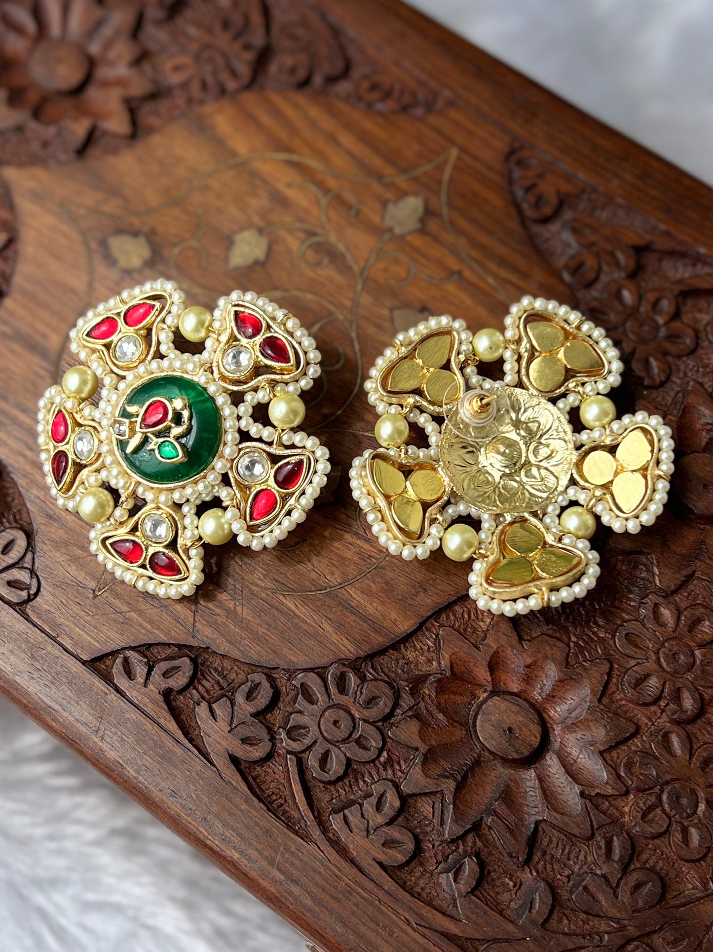 Savya Pachi Kundan Big Stud Earrings DB-GP24002Z2