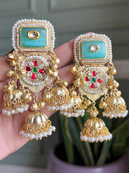 Aadhya Pachi Kundan Triple Jhumka Earrings DB-GP20802Z2