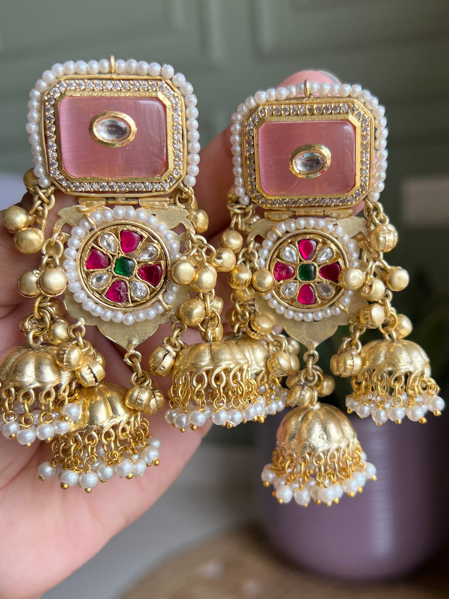 Aadhya Pachi Kundan Triple Jhumka Earrings DB-GP20802Z2