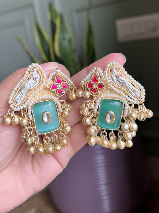 Navya Pachi kundan Big Studs DB-GP12502Z2
