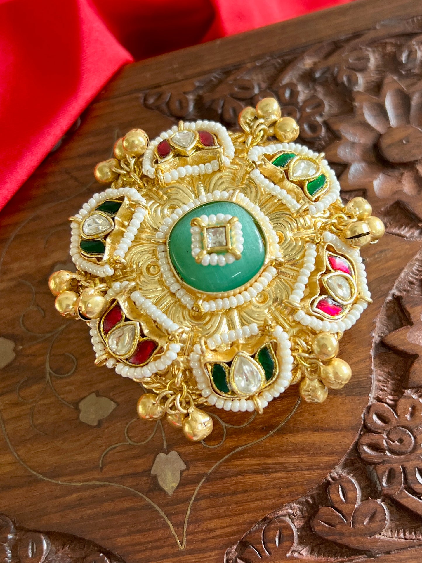 Tarini Kundan Statement Ring DB-GP113601Z2