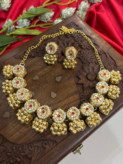 Navya Golden Necklace set DB-GP118001Z2