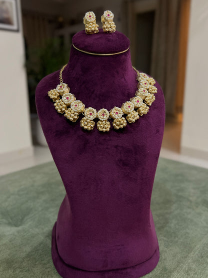 Navya Golden Necklace set DB-GP118001Z2