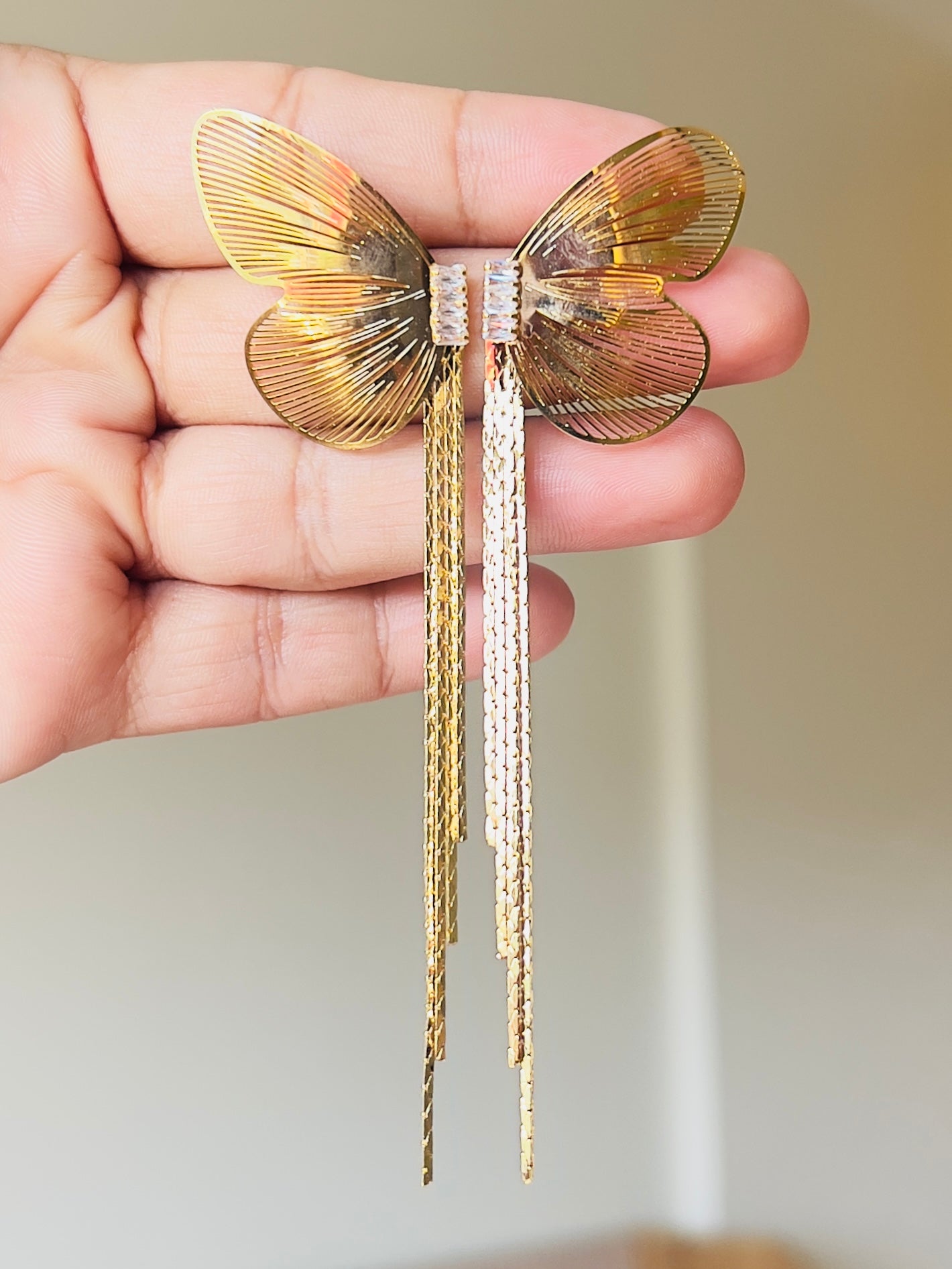 Golden Butterfly Earrings DB-GP1900Z2