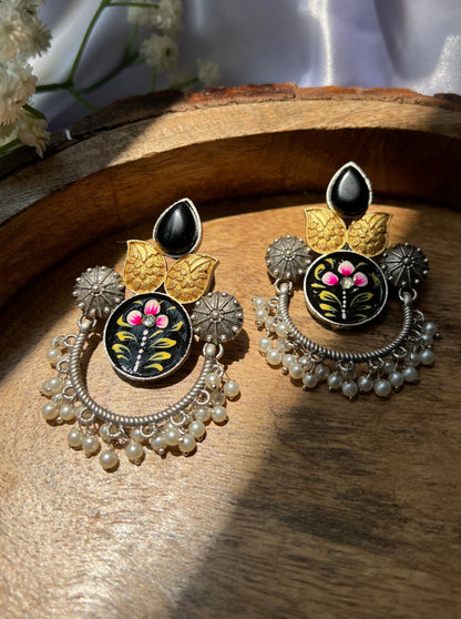 Suhani Silver Replica Black Chandbali Earrings DB-SR1556Z10