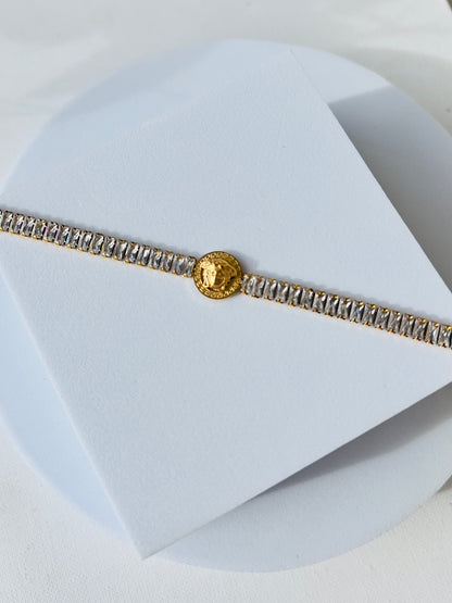 Suzan Tiger Motifs Crystal Bracelet