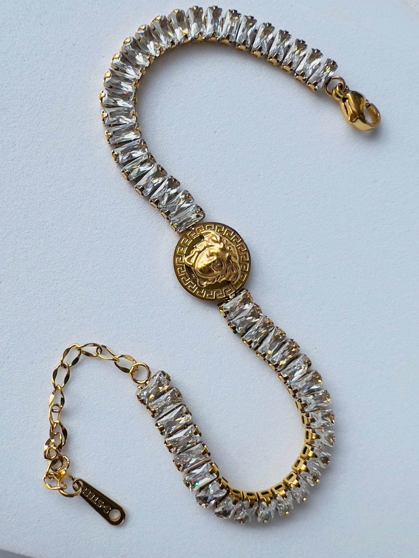 Suzan Tiger Motifs Crystal Bracelet