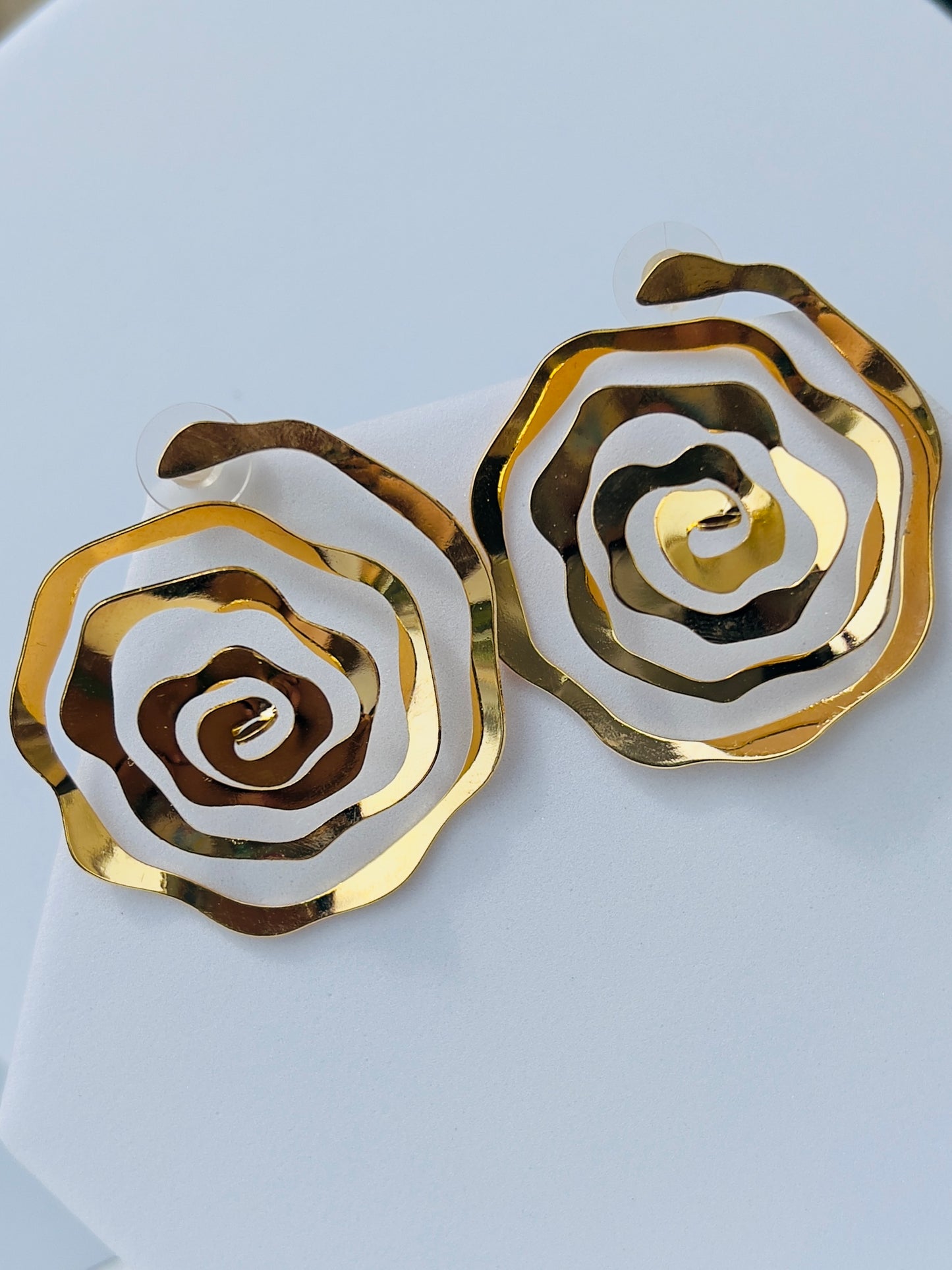 Rubina Designer Golden Earring DB-GP1900Z2