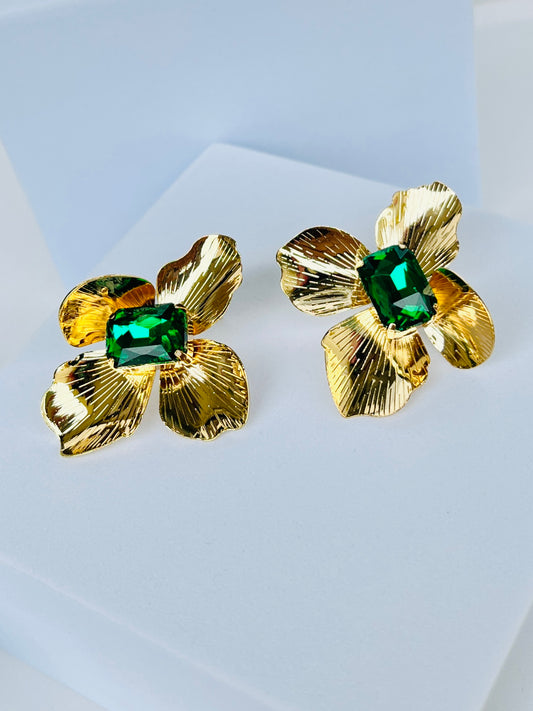 RUHI FLOWER PATTERN STUDS DB-GP19002Z