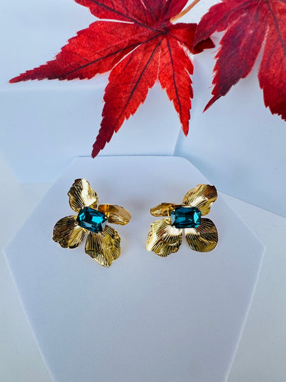 RUHI FLOWER PATTERN STUDS DB-GP19002Z